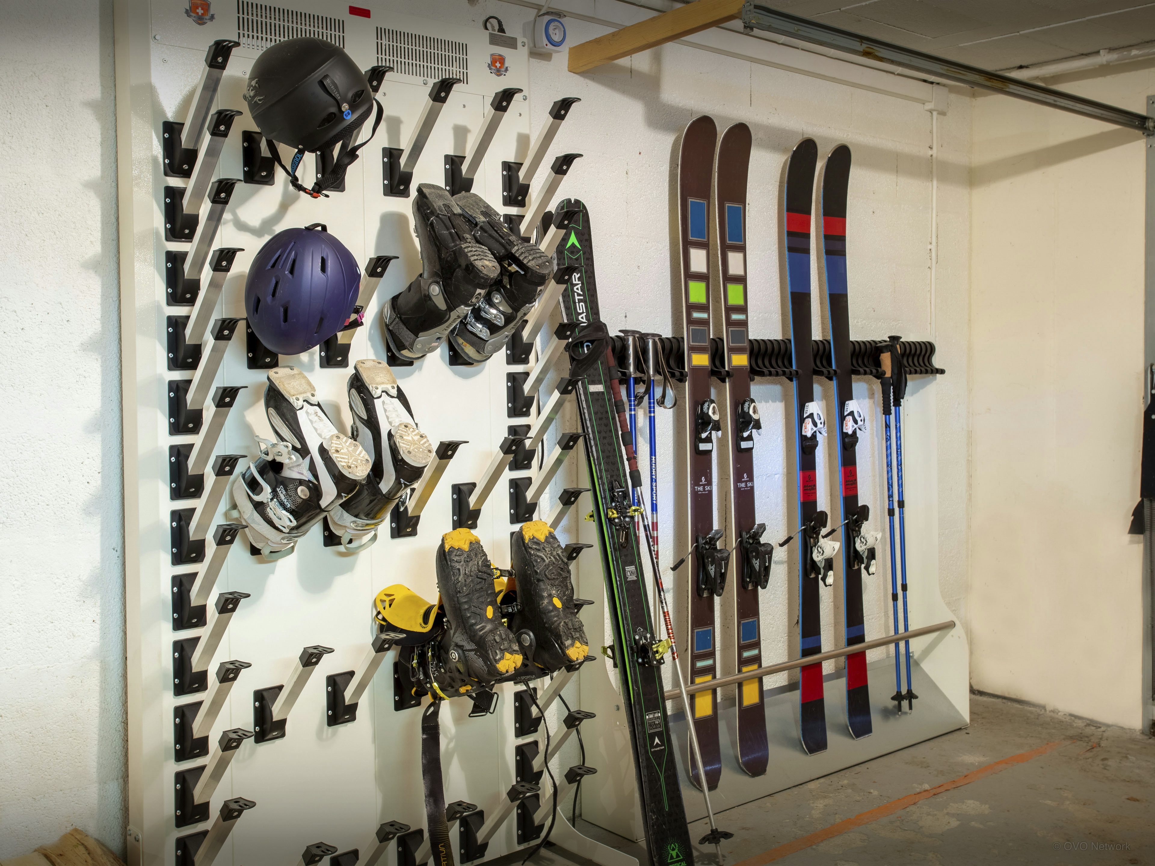 Local skis