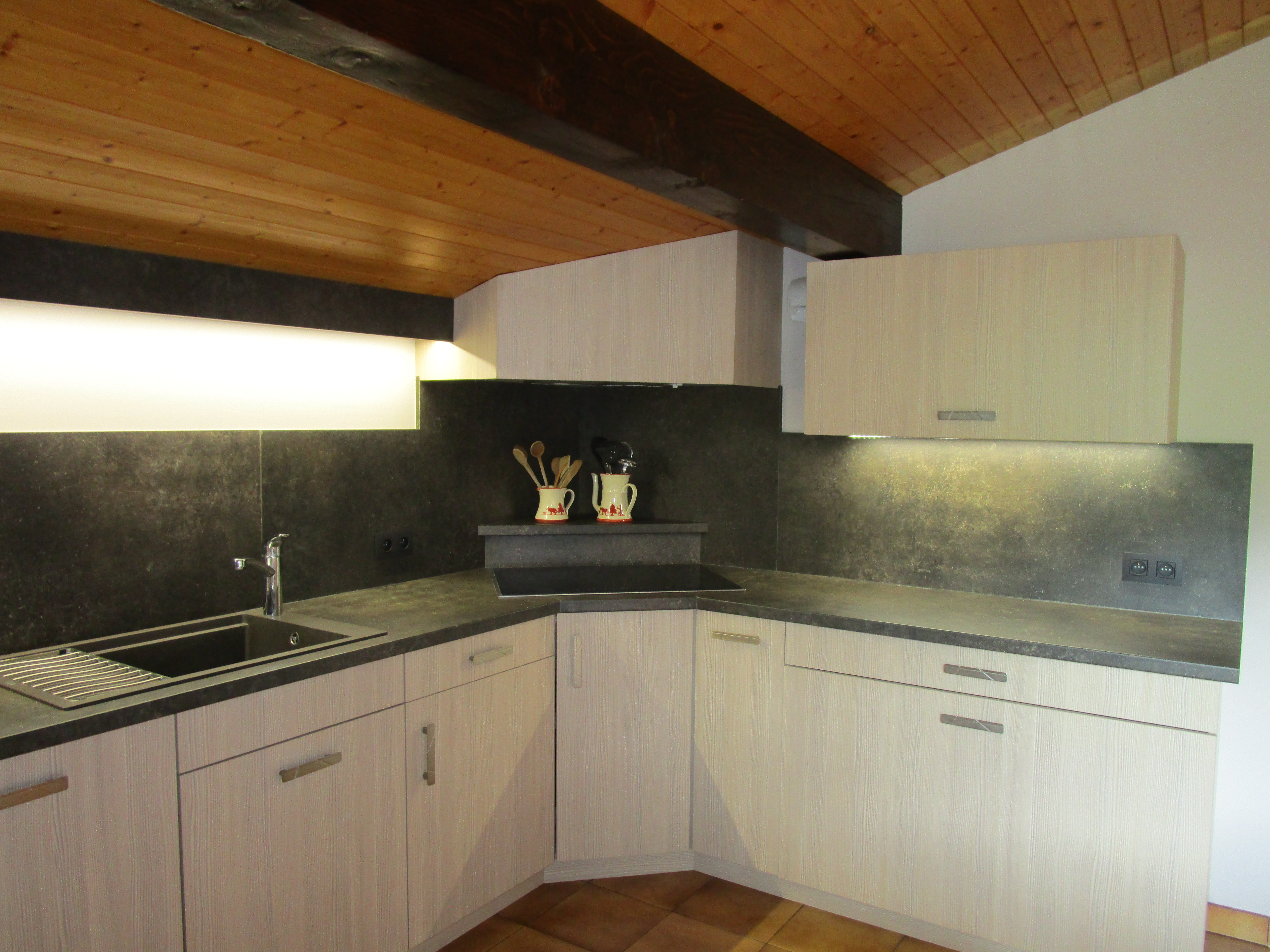 Cuisine/Kitchen-Fleurs des Alpes-Le Grand-Bornand