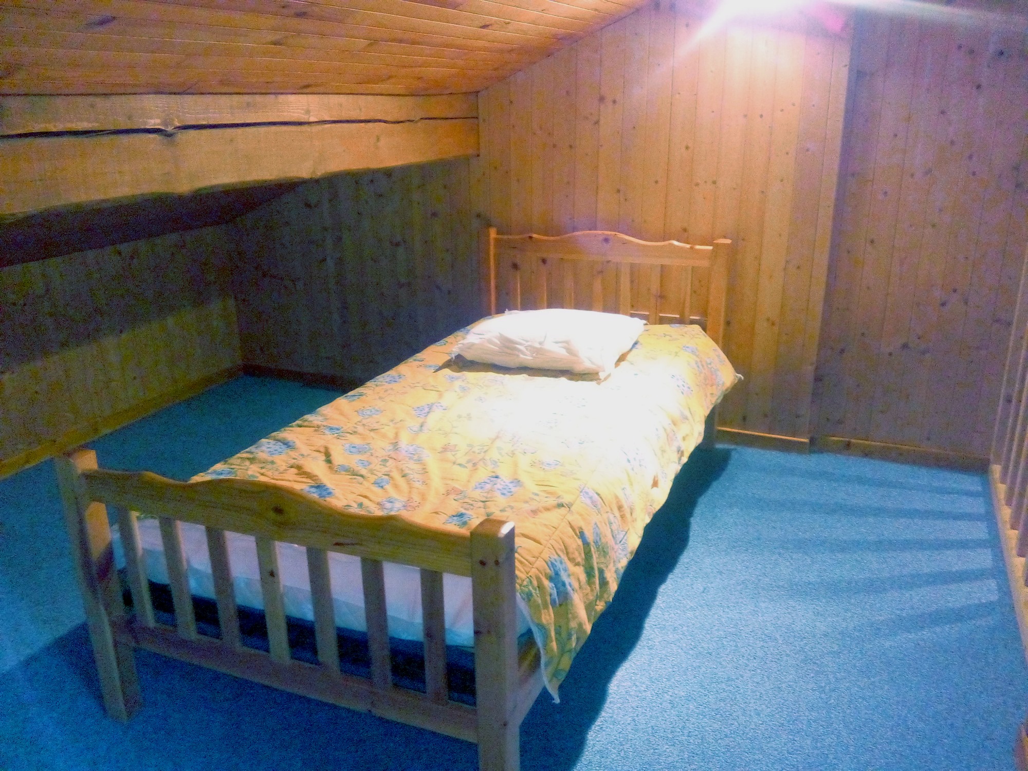 Mezzanine avec lit simple/Mezzanine with a single bed-Chalet Pollet-Le Grand-Bornand