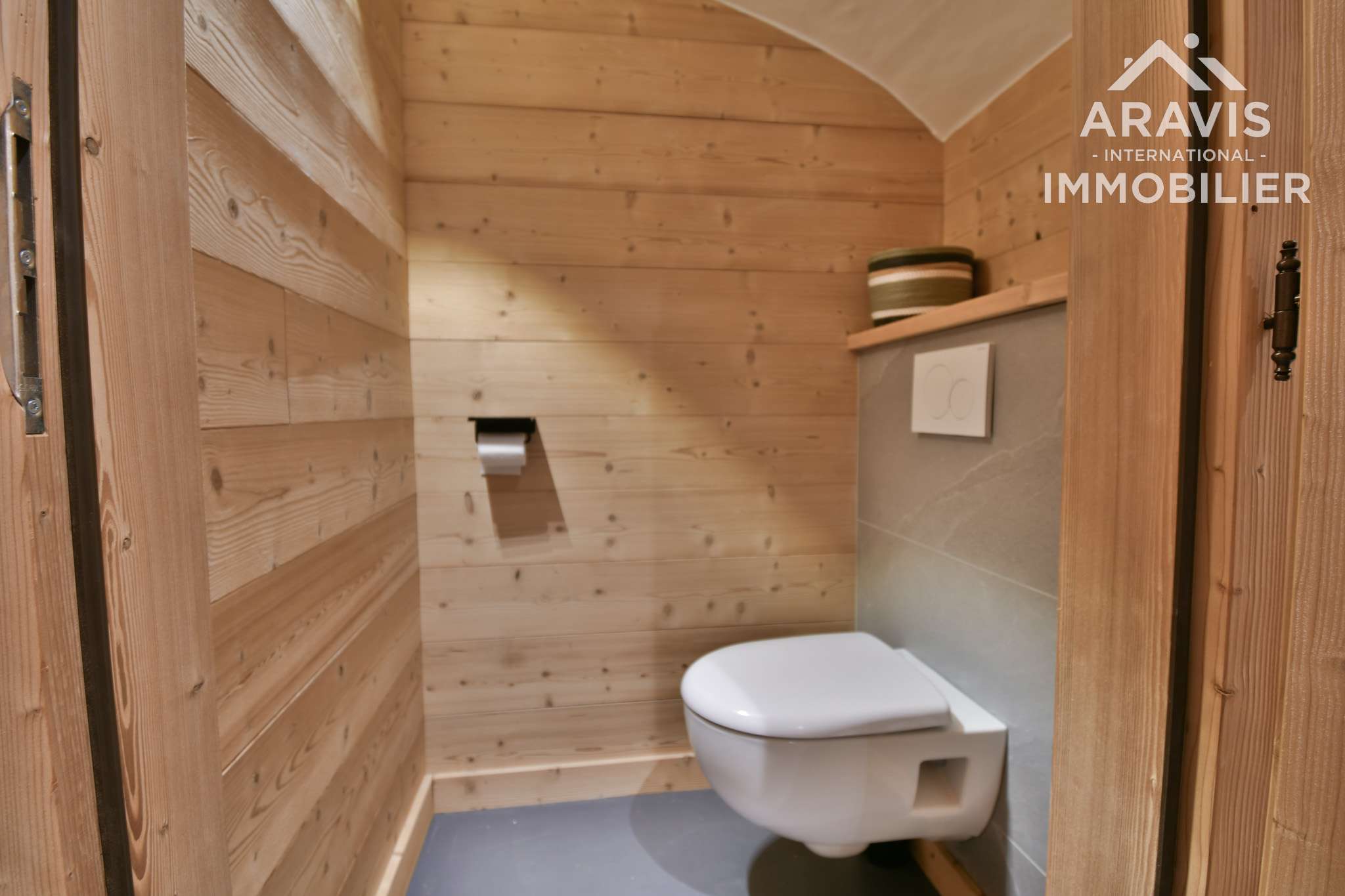 _clients_227445001_photos_153aw_4636587