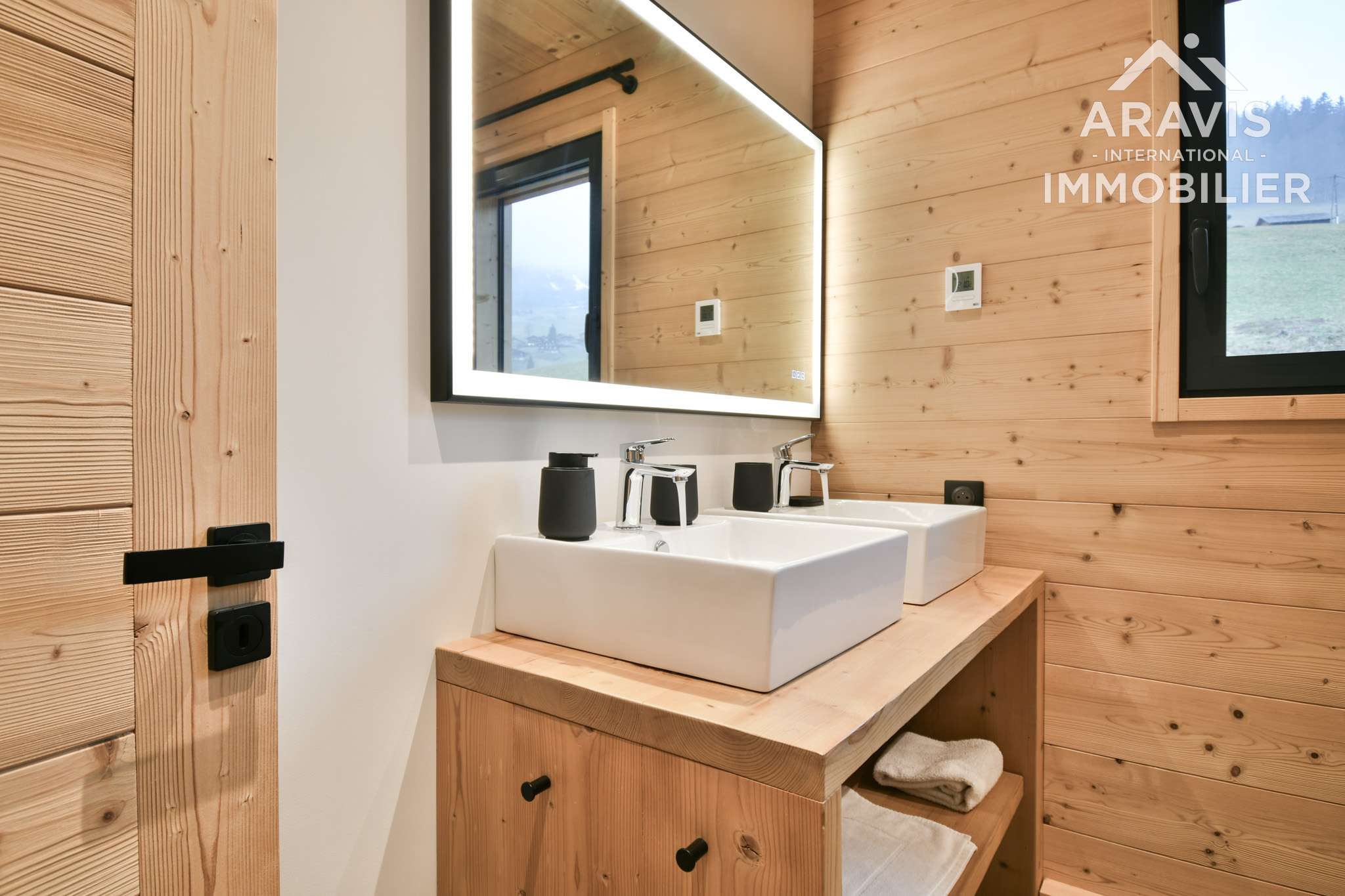 _clients_227445001_photos_153n_4636552