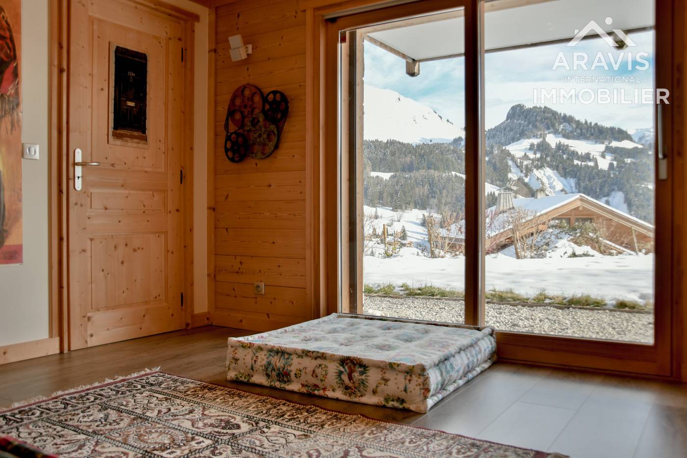 _clients_227445001_photos_206ak_4636958