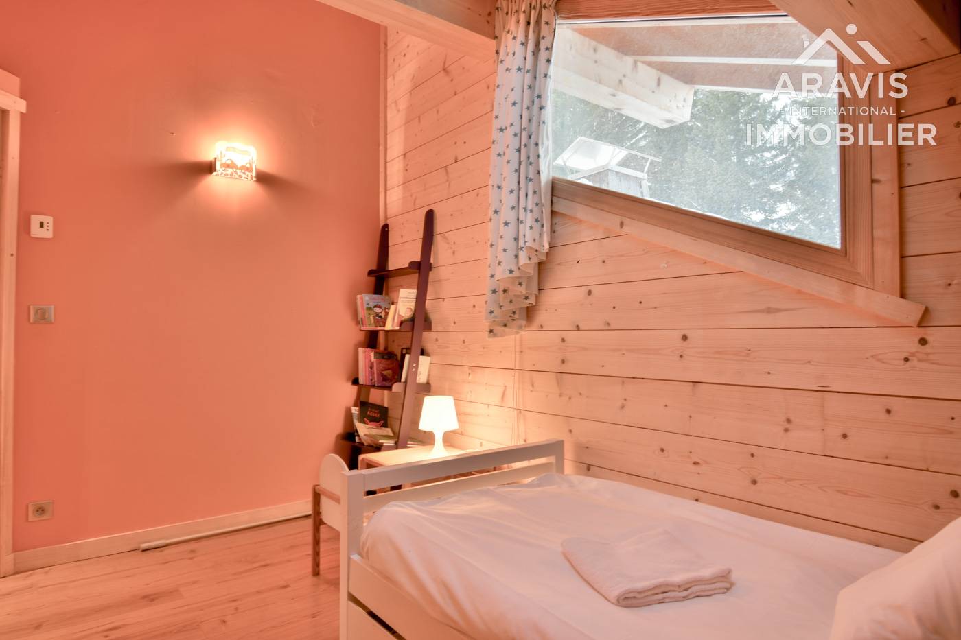 _clients_227445001_photos_206x_4636945