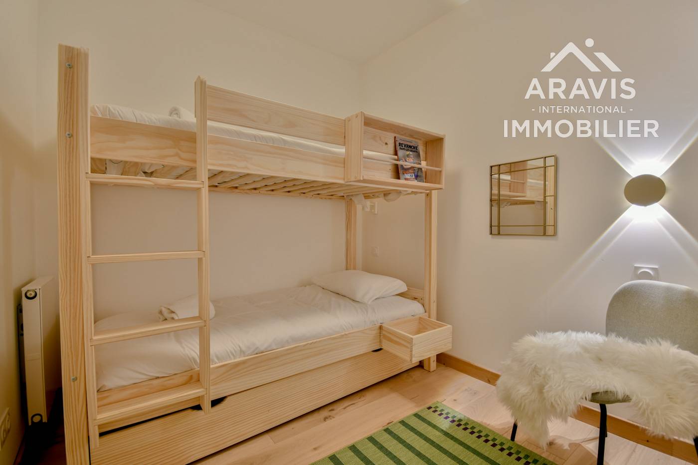 _clients_227445001_photos_212q_4637079