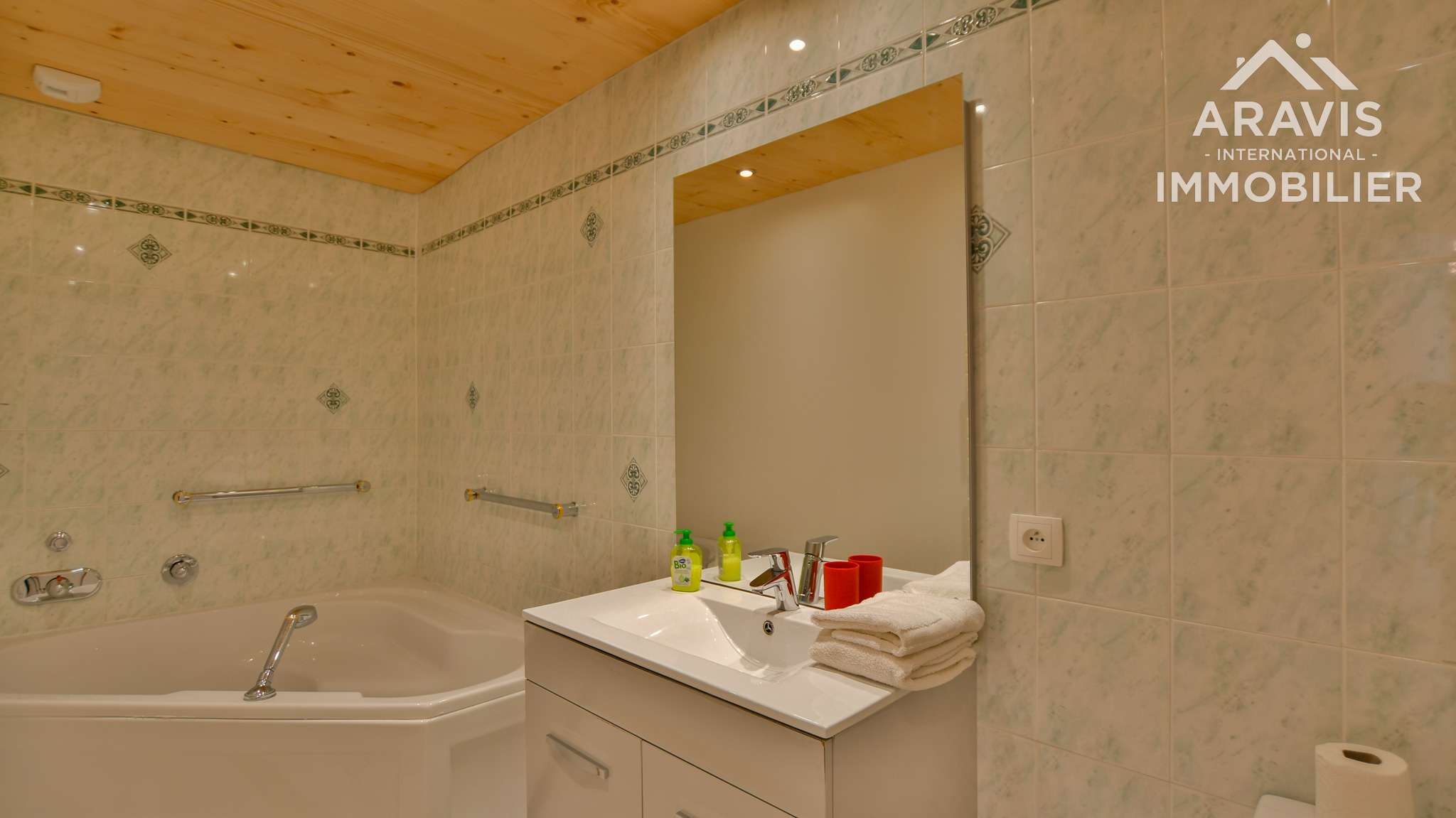 _clients_227445001_photos_21ad_4637055