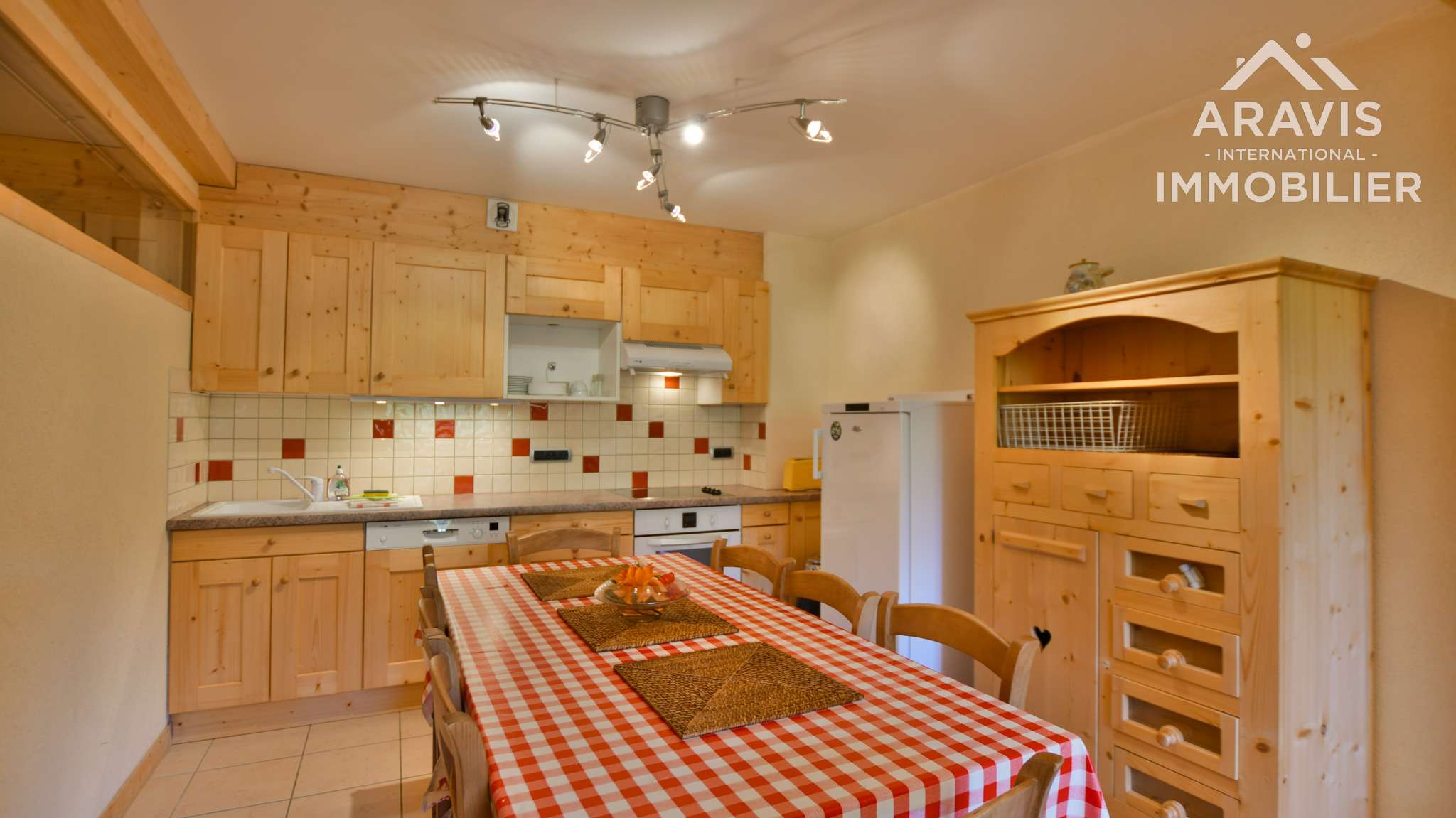 _clients_227445001_photos_21x_4637049