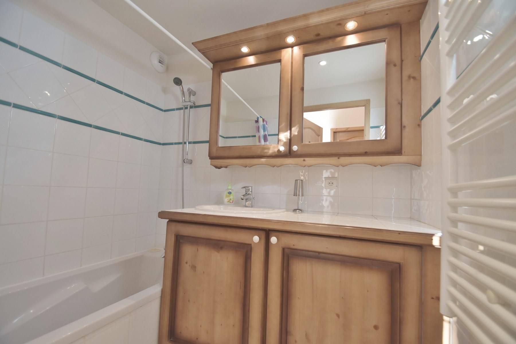 _clients_227445001_photos_27q_4637464