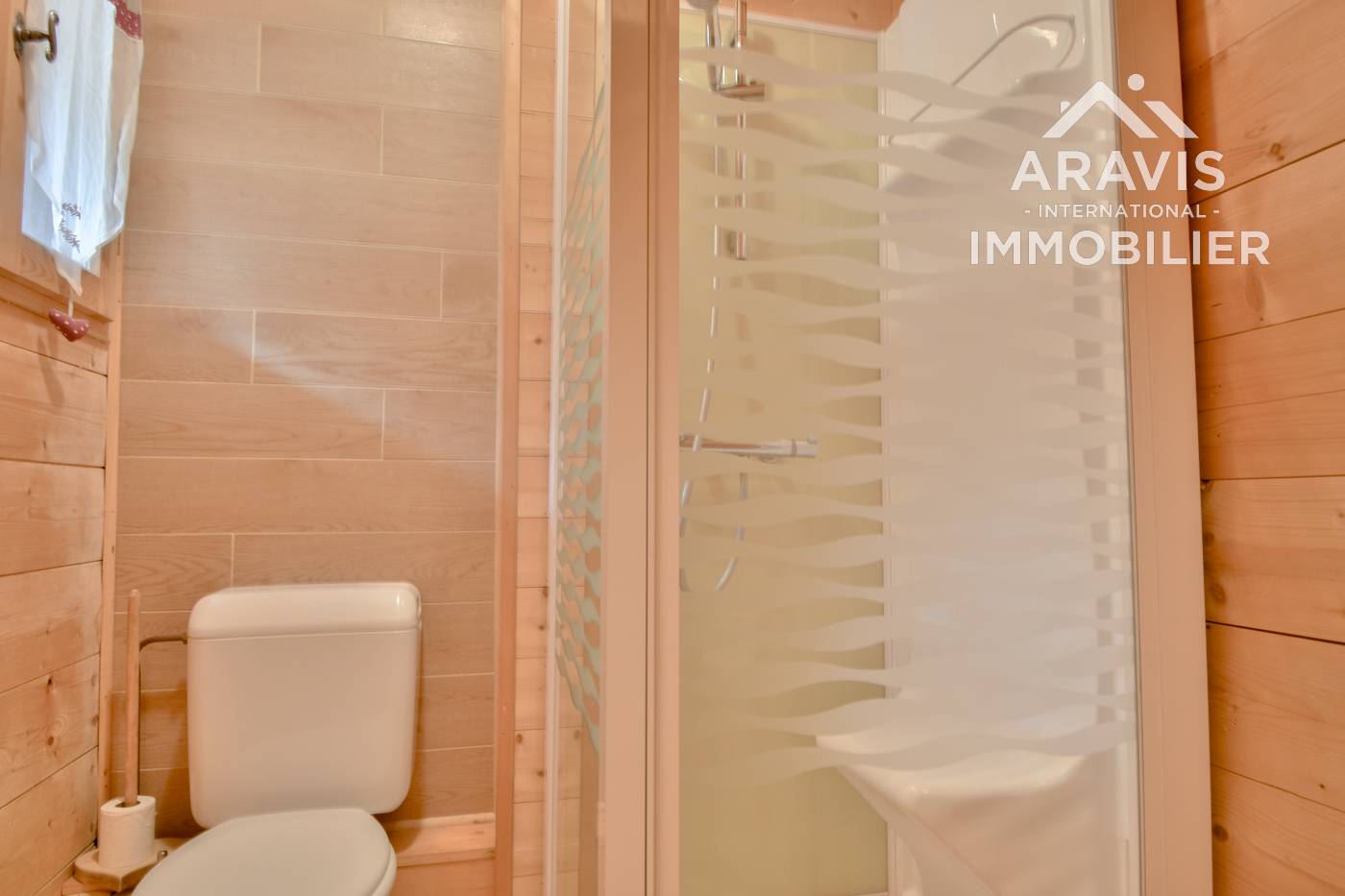 _clients_227445001_photos_48aq_4637833