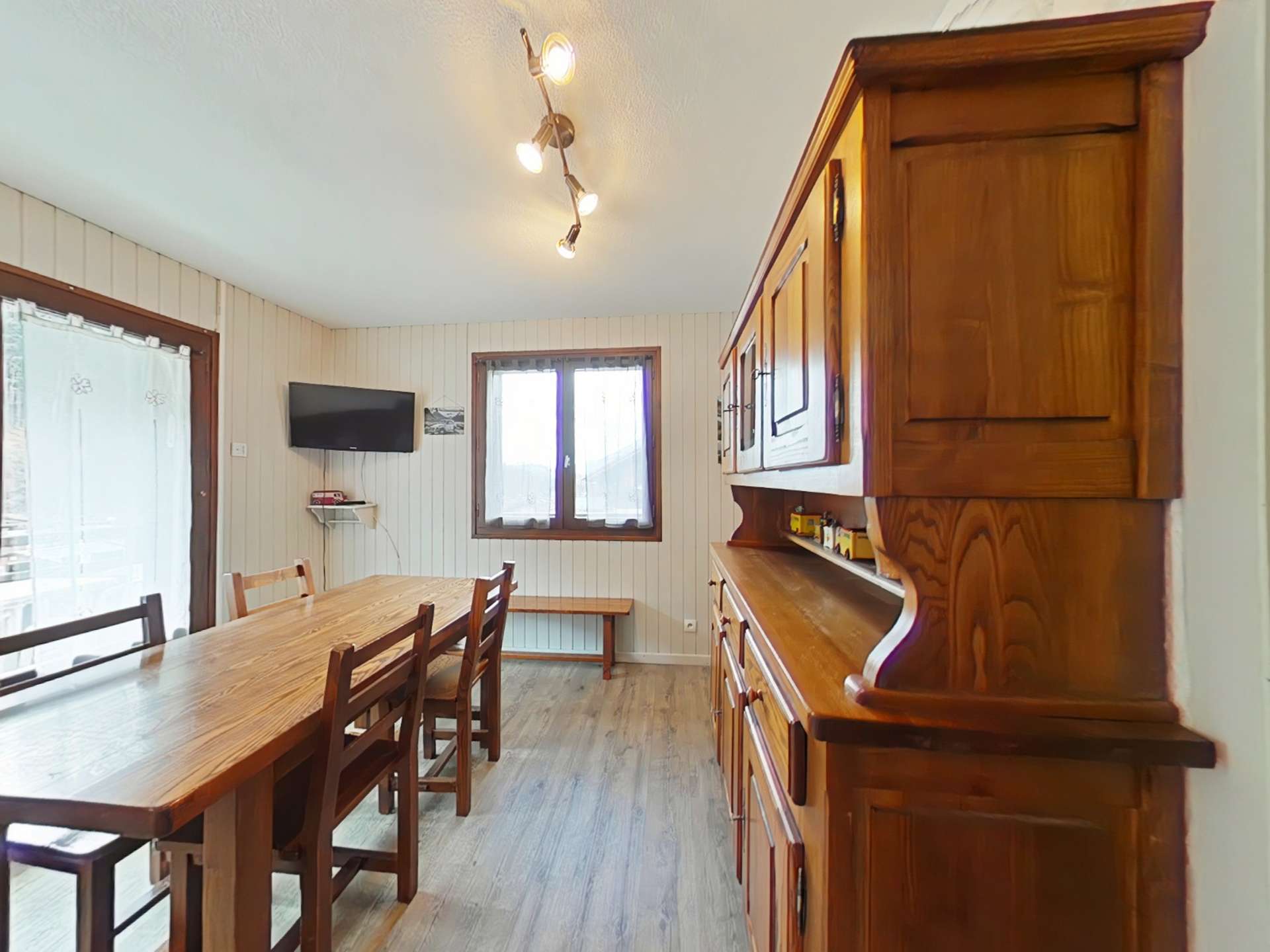 _clients_227445002_photos_10028e_5141661