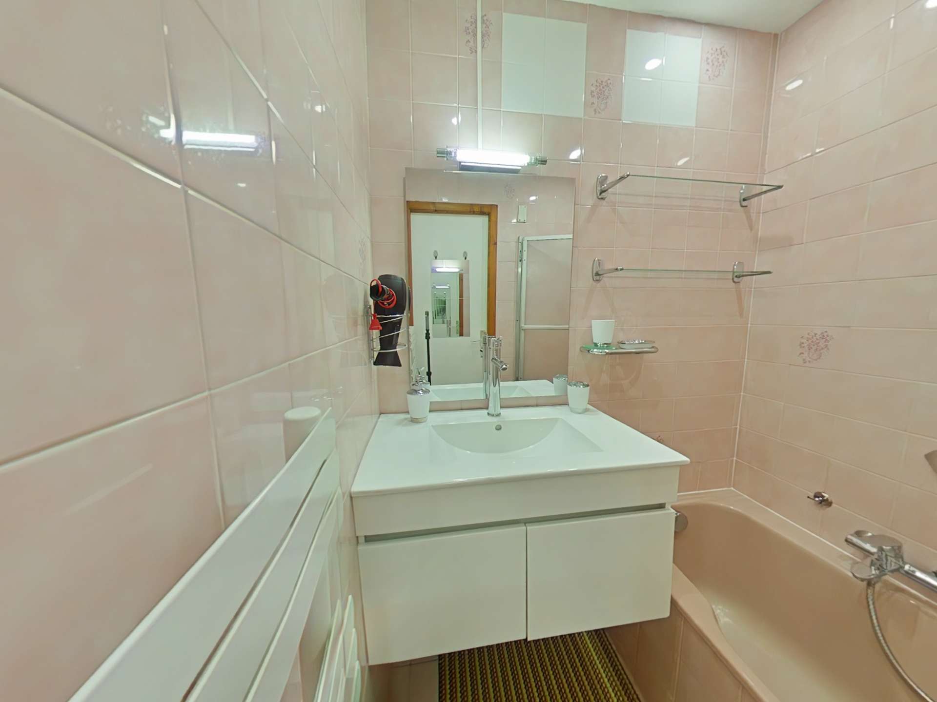 _clients_227445002_photos_10039m_3924247