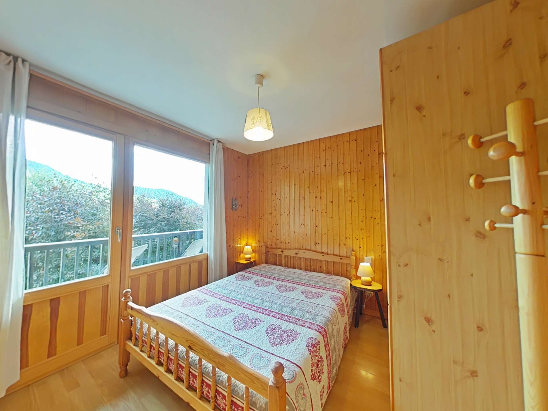 _clients_227445002_photos_10181h_5356797