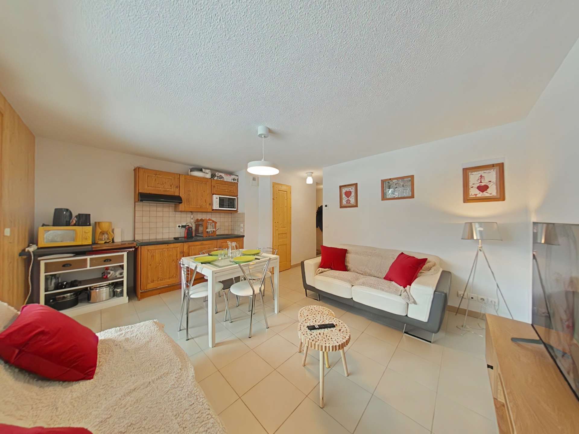 _clients_227445002_photos_26696b_5152133