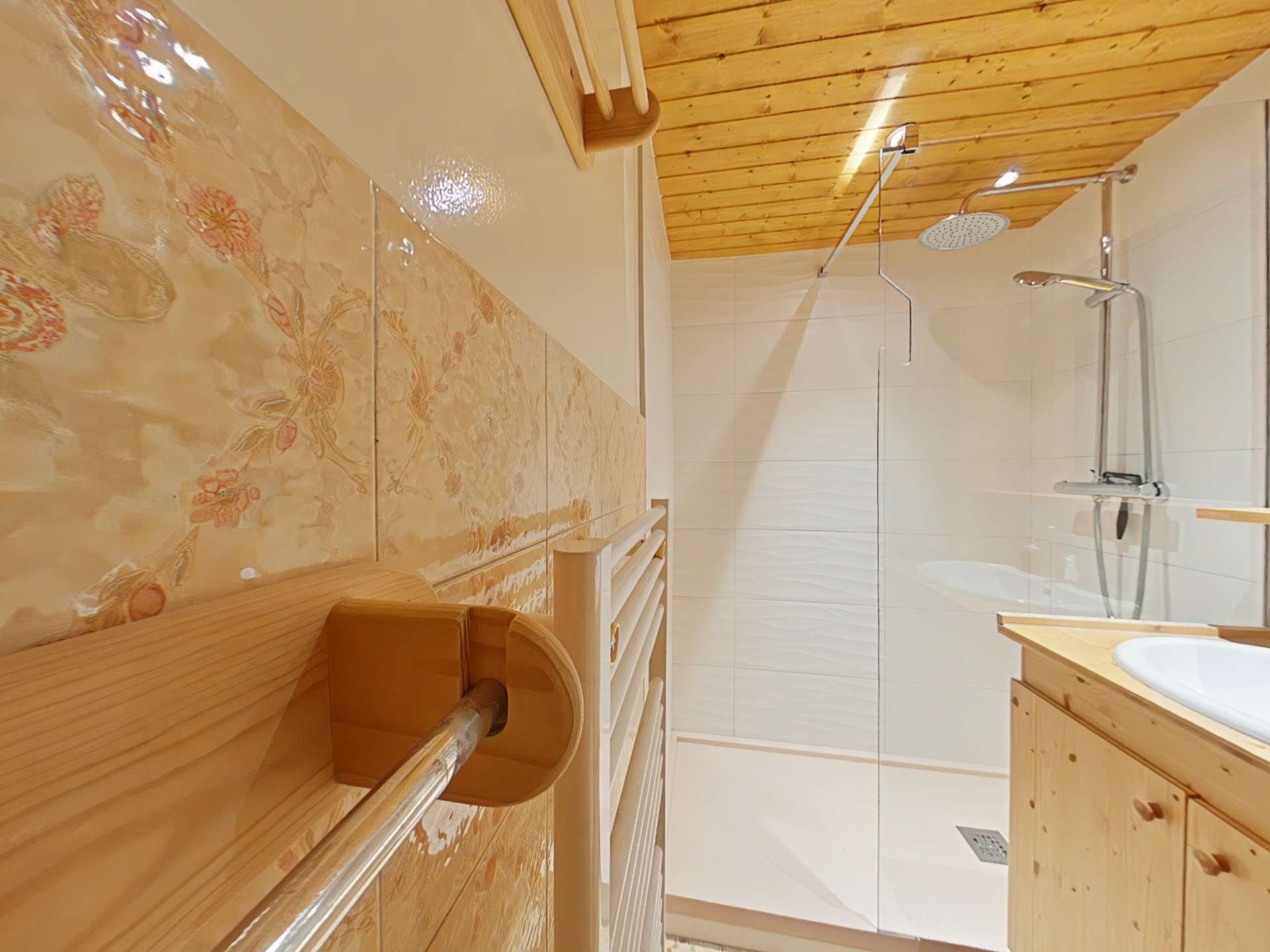 _clients_227445002_photos_9799k_4720496