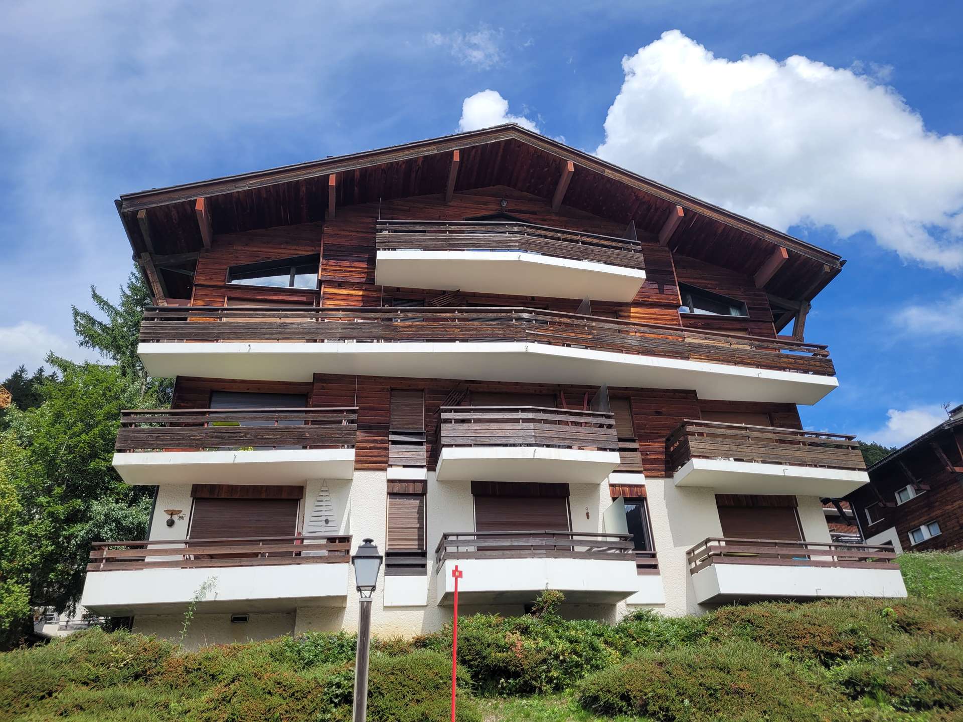 _clients_227445002_photos_9907r_4741661