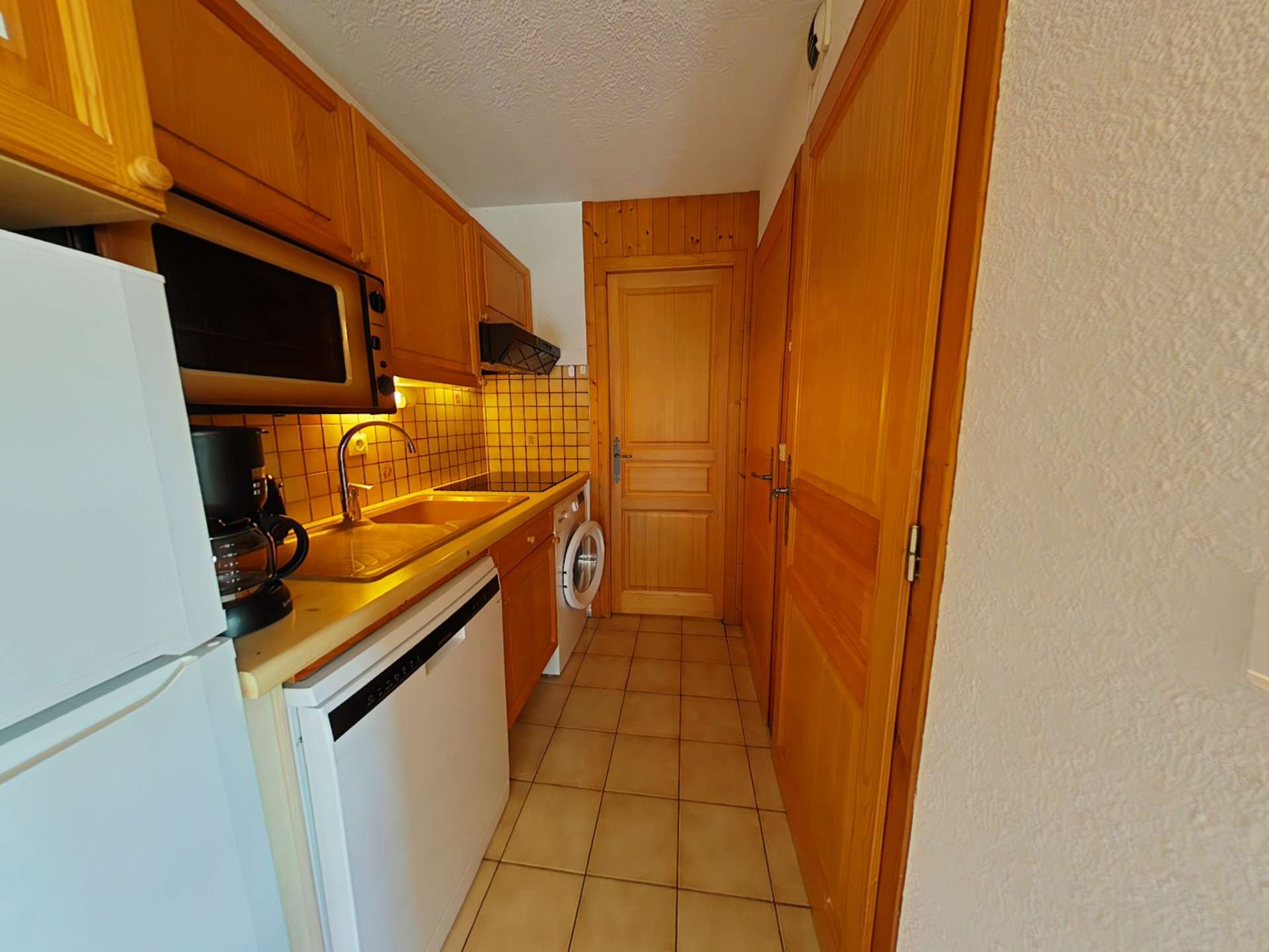 _clients_227445002_photos_9961h_3925697
