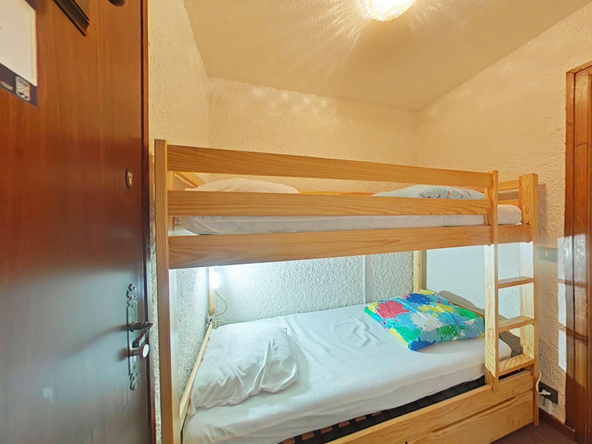 _clients_227445002_photos_9988l_4929076