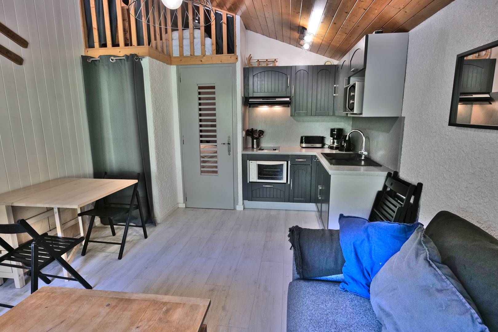 _clients_227445005_photos_175j_5201364