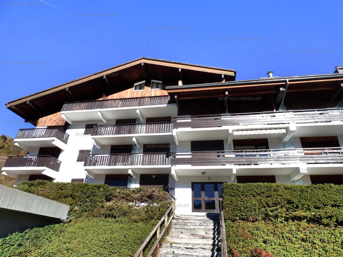 _clients_227445005_photos_240x_4785026