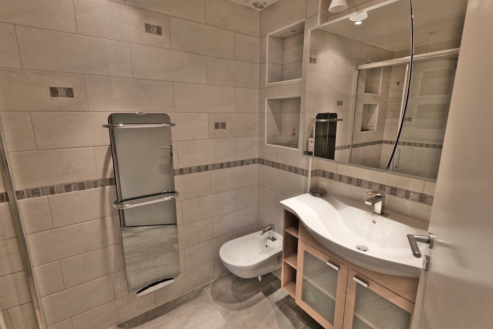 _clients_227445005_photos_250b_5454826