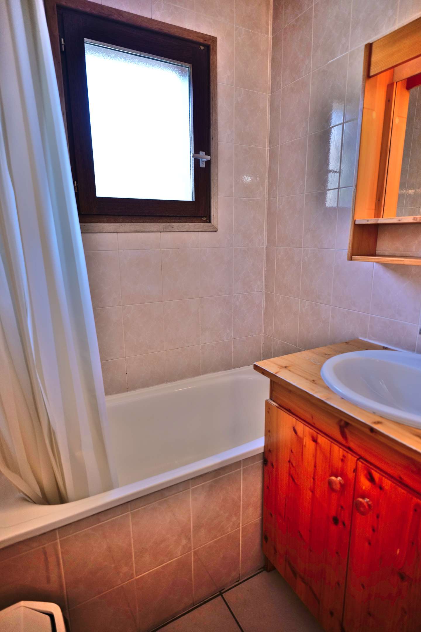 _clients_227445005_photos_3b_4917775