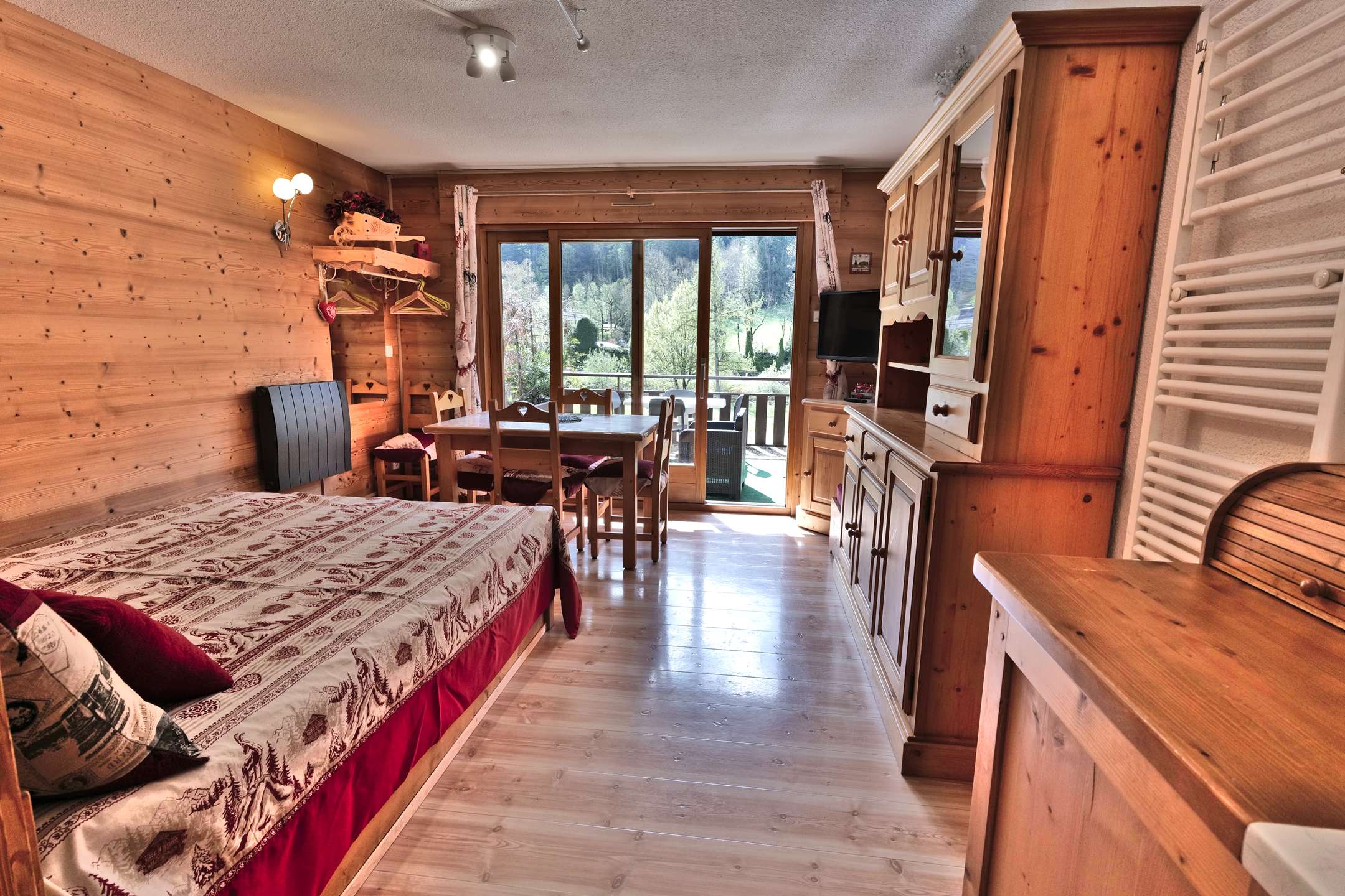 _clients_227445005_photos_41a_5163957