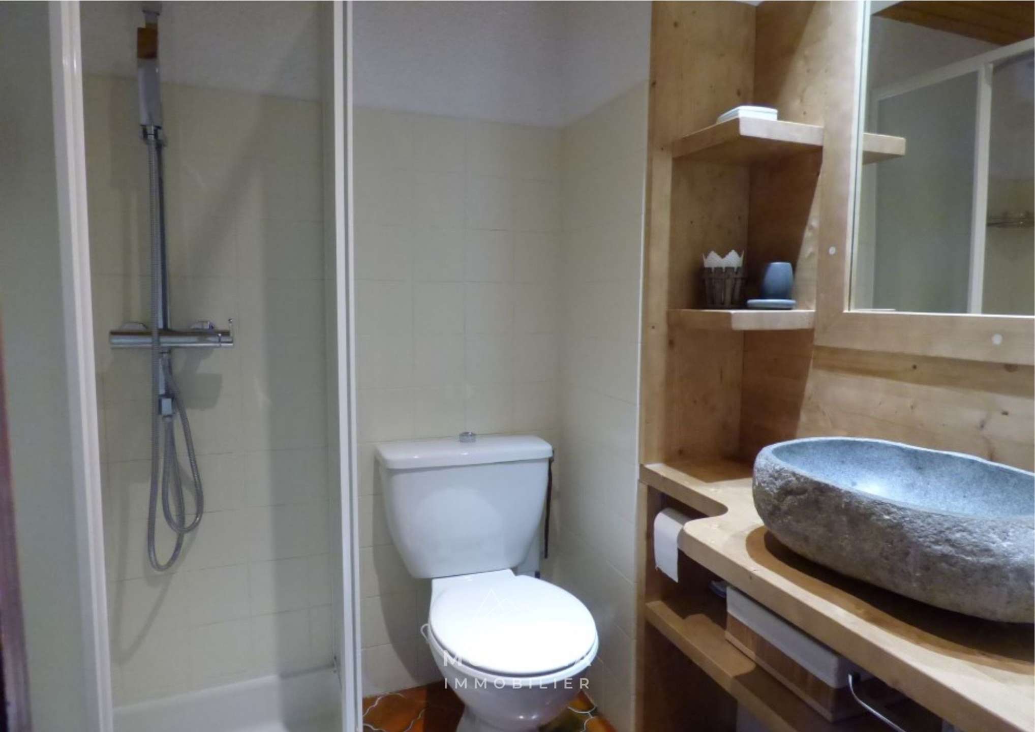 _clients_227445005_photos_52q_4918015