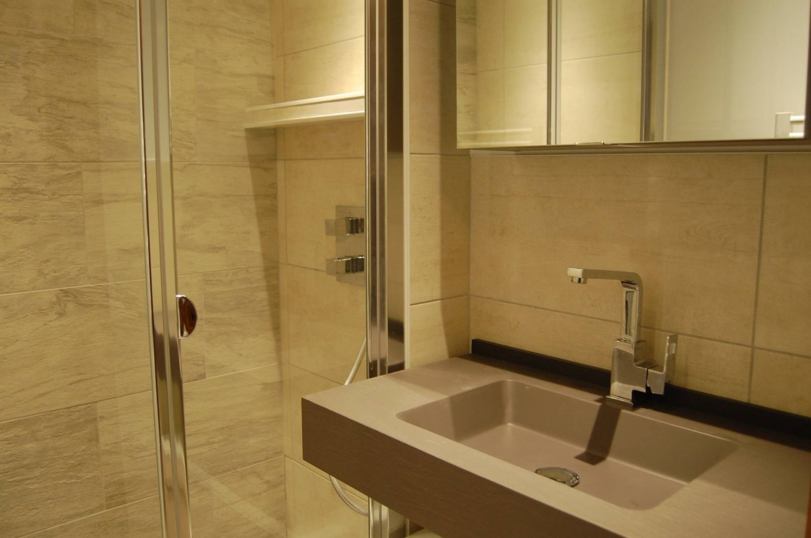 _clients_227445005_photos_69j_4883423