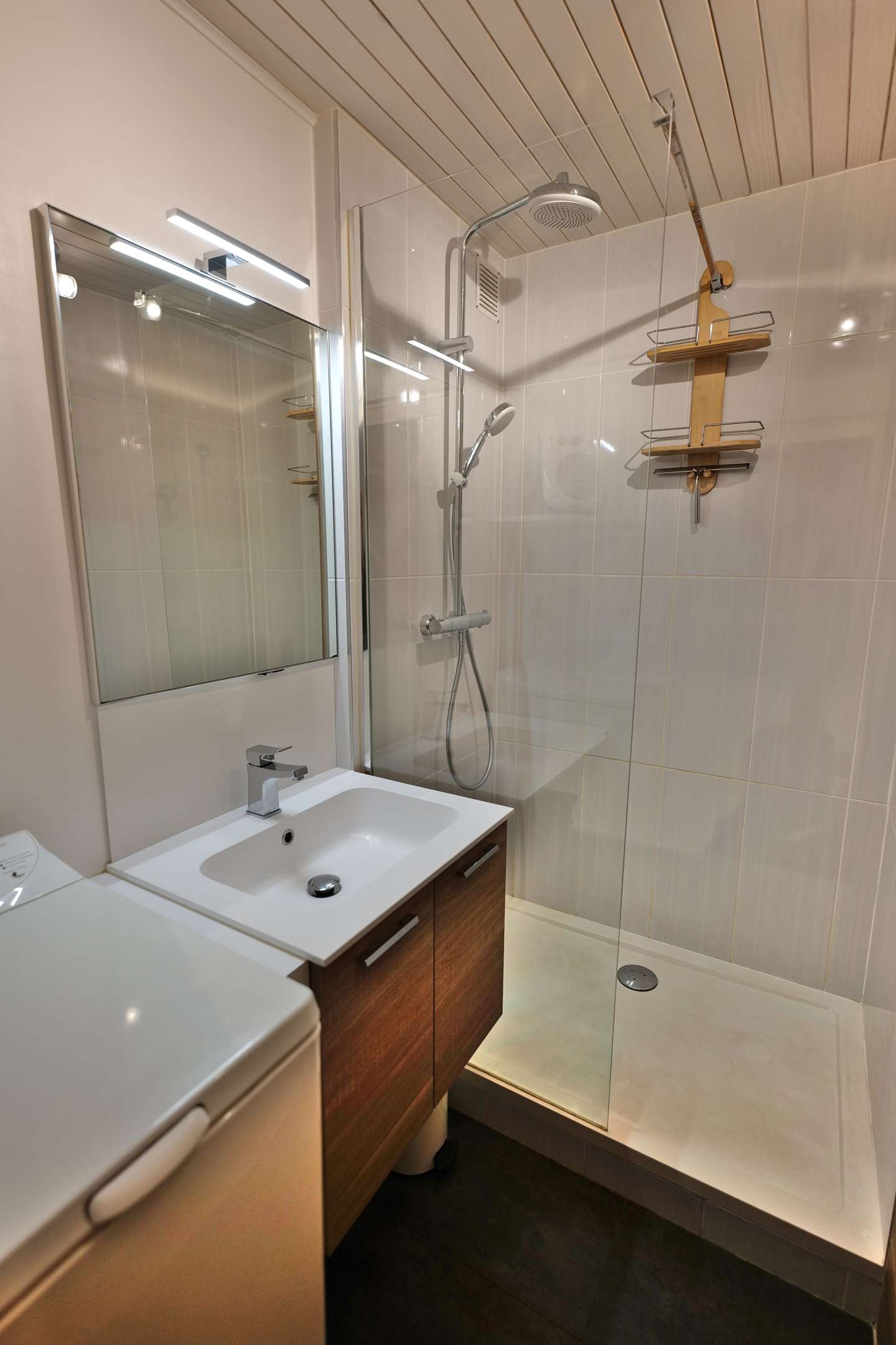 _clients_227445005_photos_93e_4715335