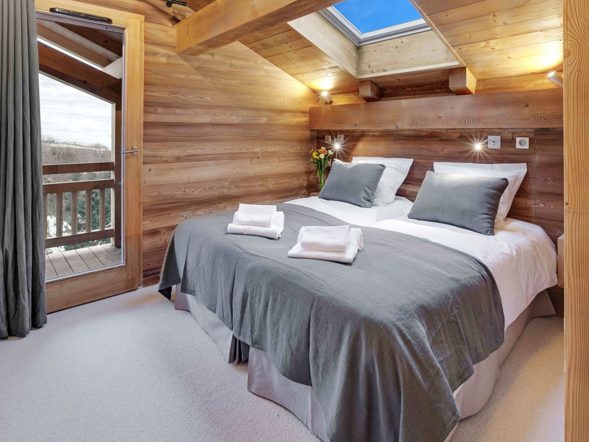 Chalet Macaron