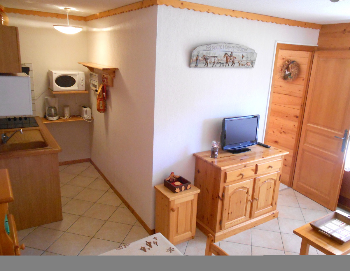 Cuisine et séjour/Kitchen and living room-Cornillon C n°3-Le Grand-Bornand
