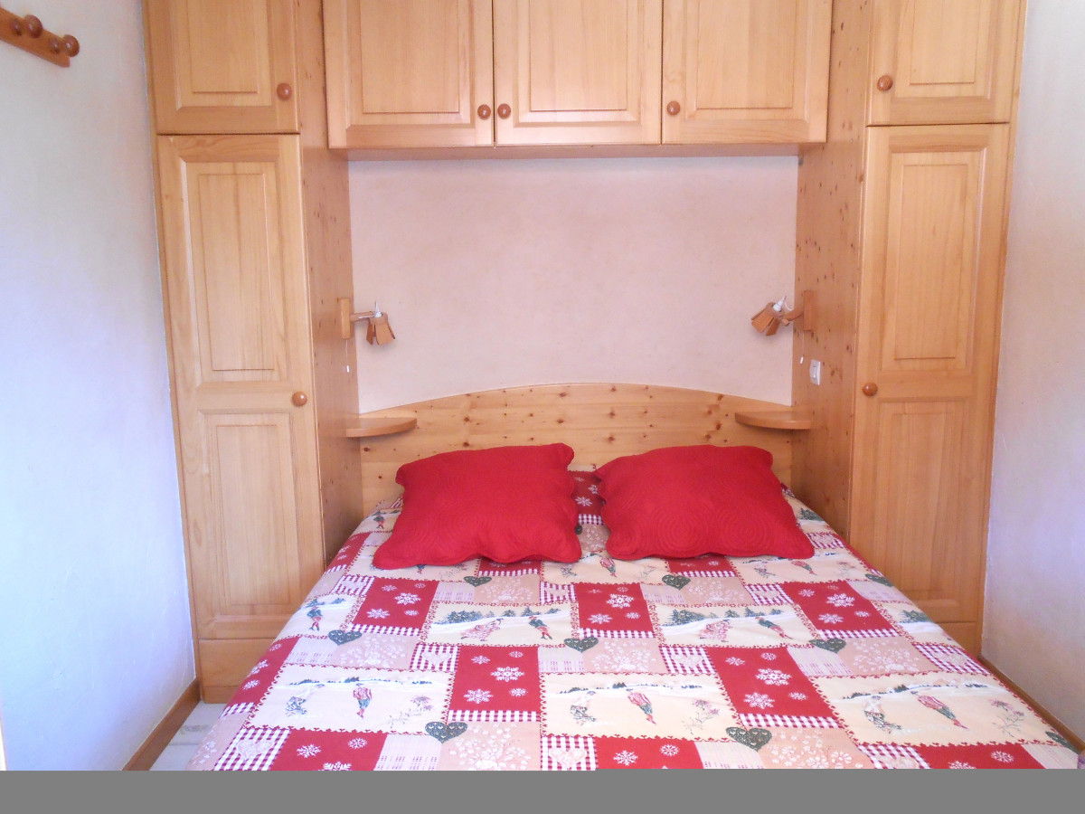 Chambre avec lit double/Bedroom with a double bed-Cornillon C n°3-Le Grand-Bornand