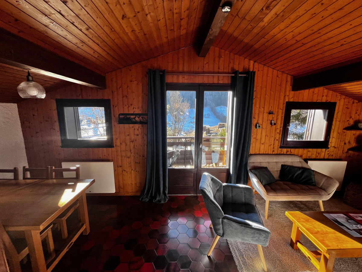 Chalet Solaire - © Gabet Mathieu Chalet Solaire