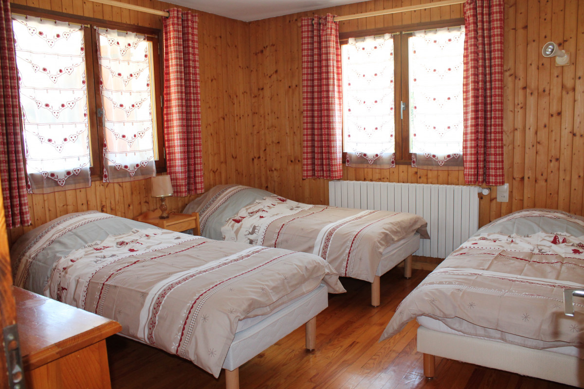 Chambre avec lits simples/Bedroom with single beds-Fleur des Alpes n°5-Le Grand-Bornand Chambre avec lits simples/Bedroom with single beds-Fleur des Alpes n°5-Le Grand-Bornand