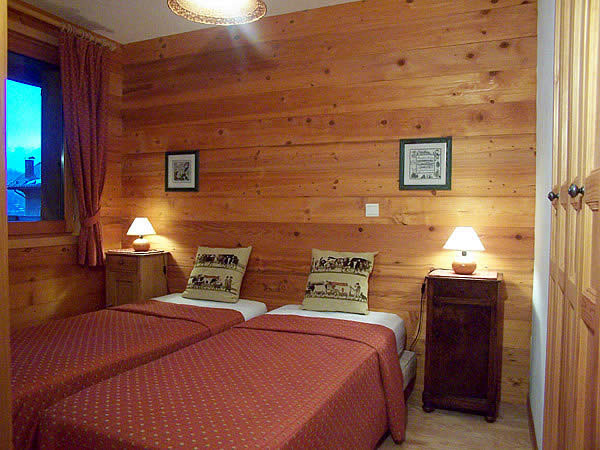 Chambre avec lits simples/Bedroom with single beds-Buissière n°1-Le Grand-Bornand