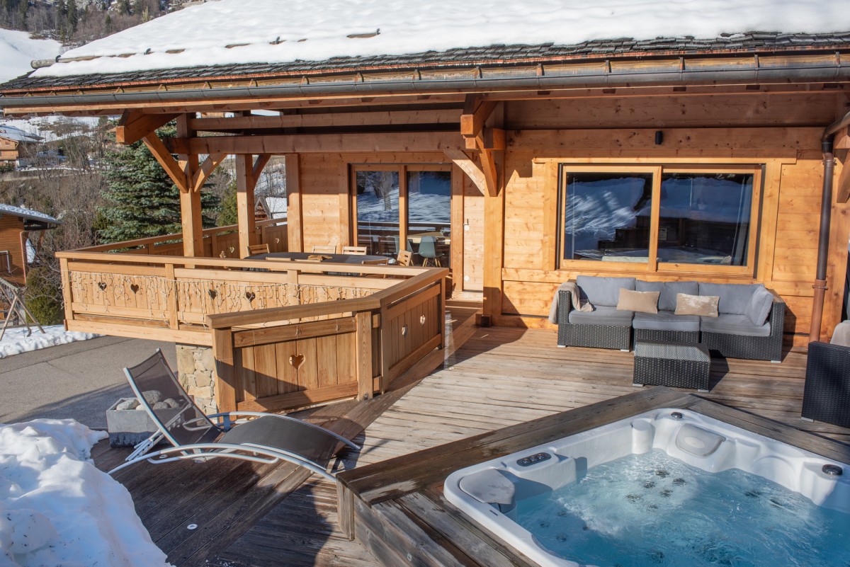 Jacuzzi