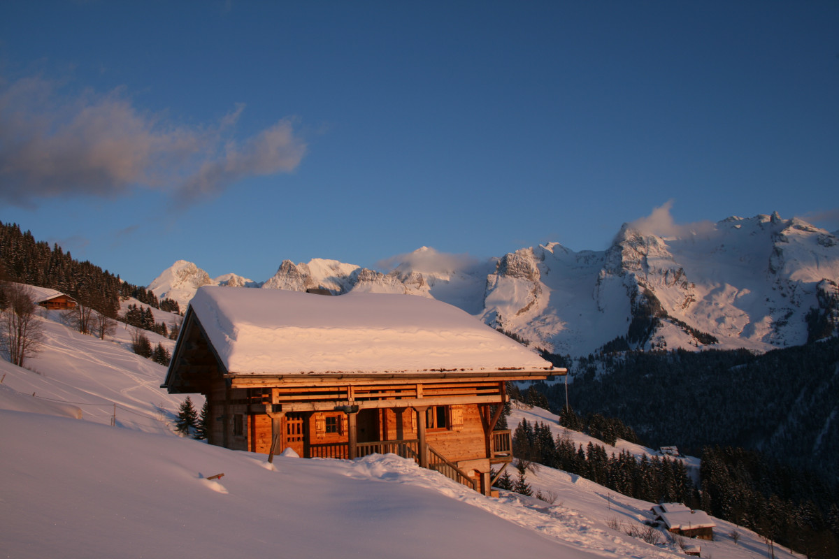 Chalet Ve Messelly - © Perrillat Guy Chalet Ve Messelly