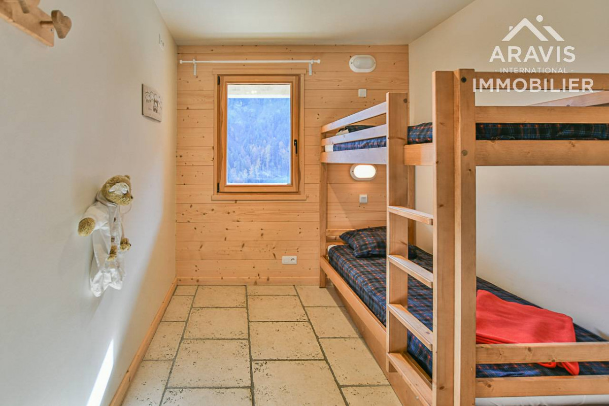 _clients_227445001_photos_164p_4636653