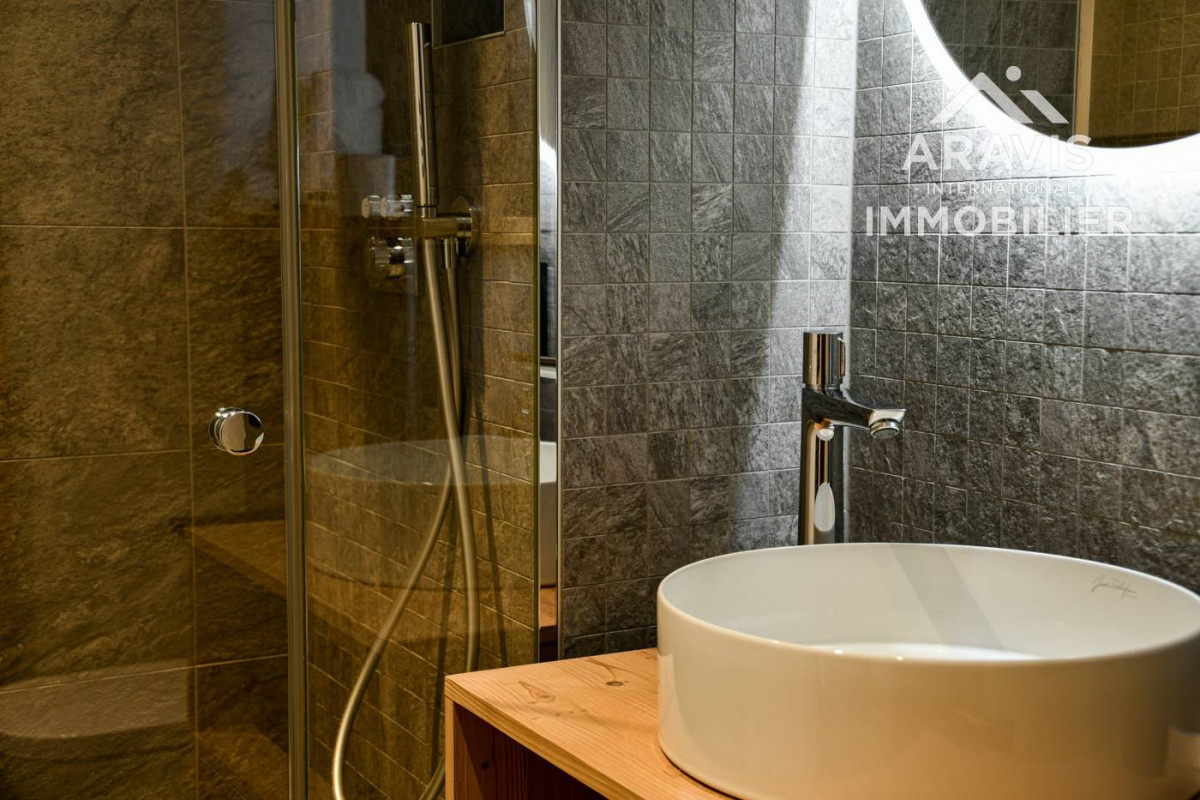 _clients_227445001_photos_225ah_4637246