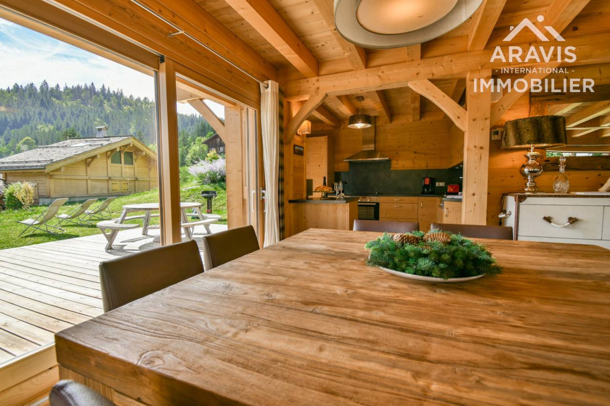 _clients_227445001_photos_61k_4637974