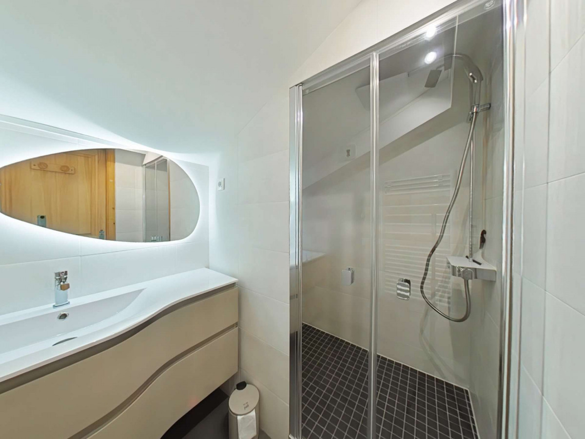 _clients_227445002_photos_9964l_4916106