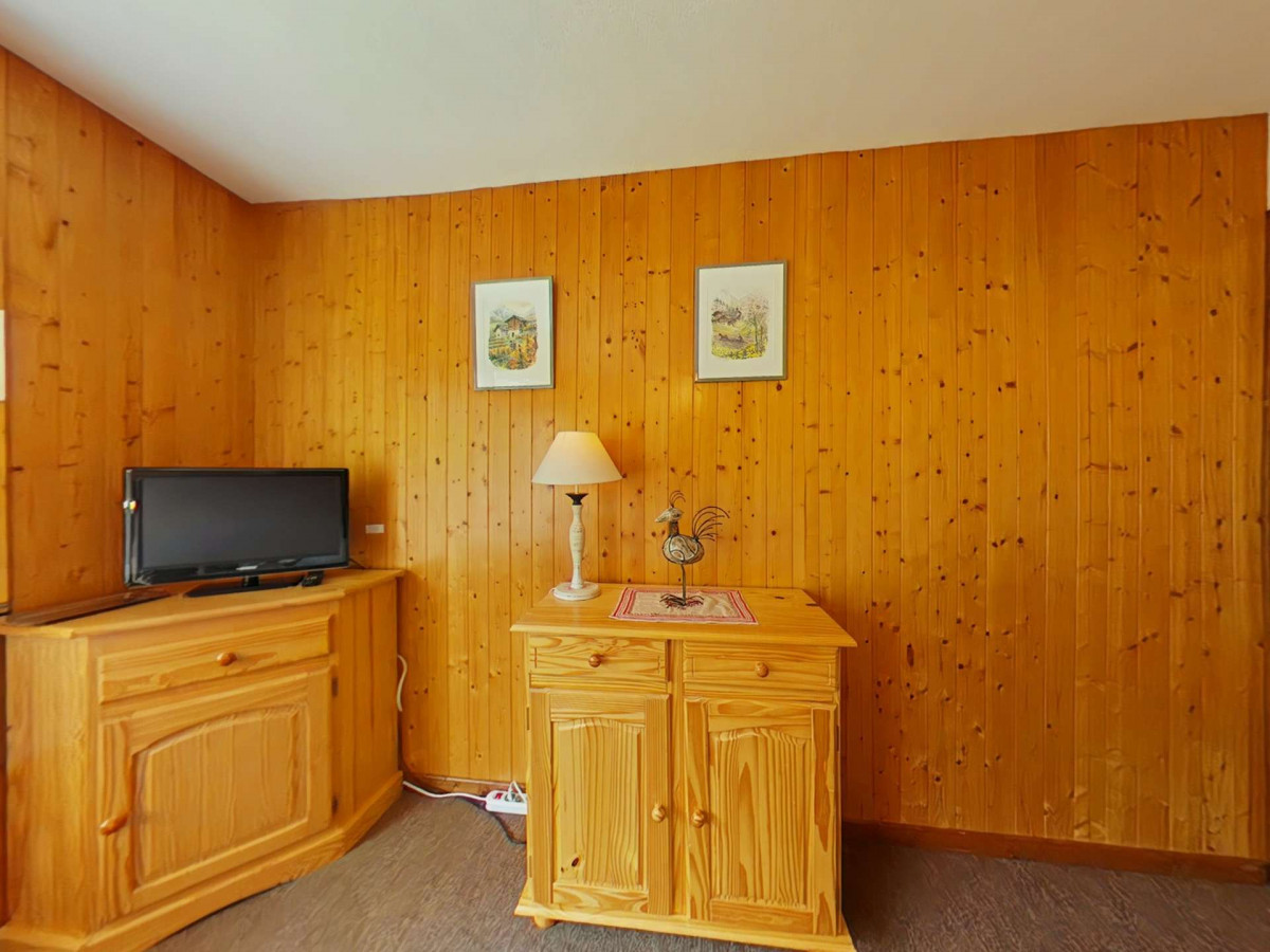 _clients_227445002_photos_9988c_4929067