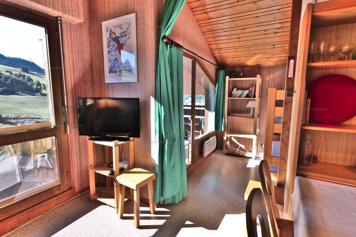 _clients_227445005_photos_243g_4908863