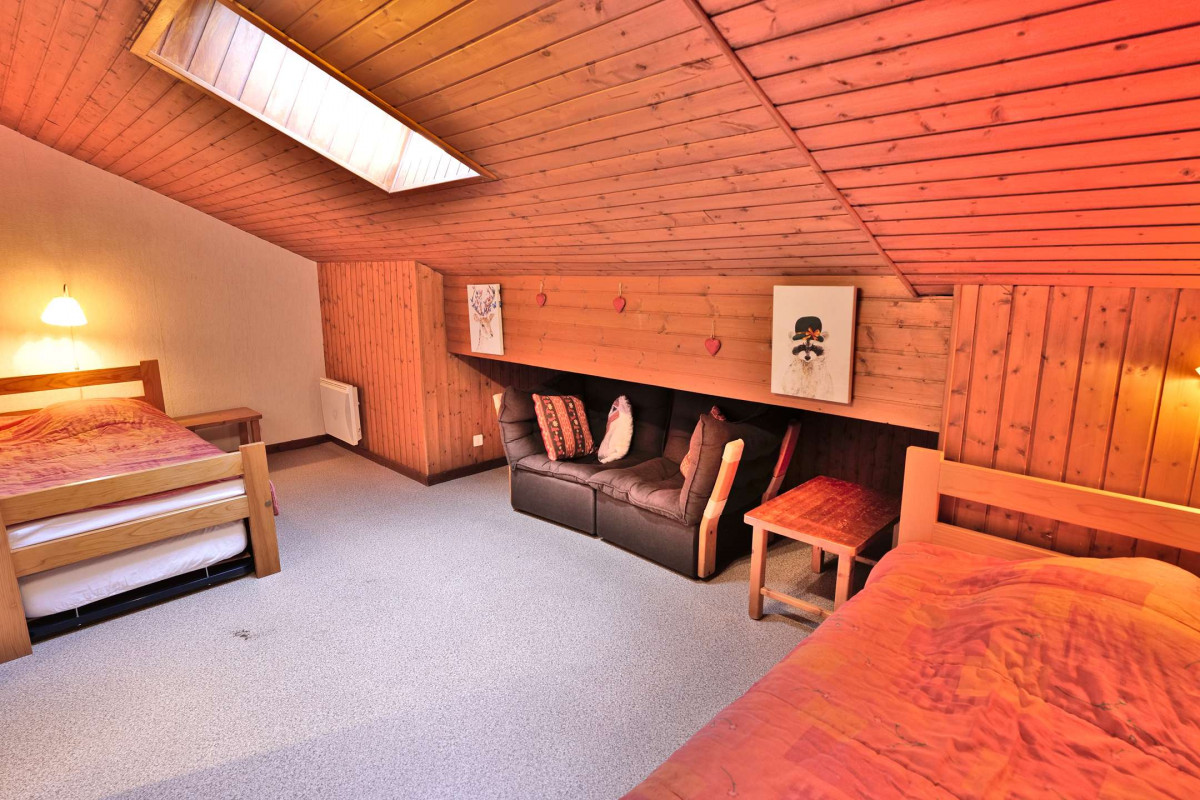 _clients_227445005_photos_57k_5415090