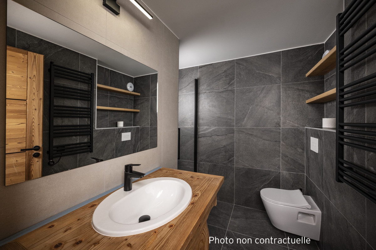 salle-de-bain-1-scaled-5005651