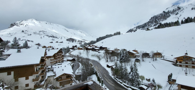 20240418-142231-3102234 20240418-142231-3102234