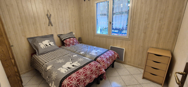 20240927-173954-3102238 20240927-173954-3102238