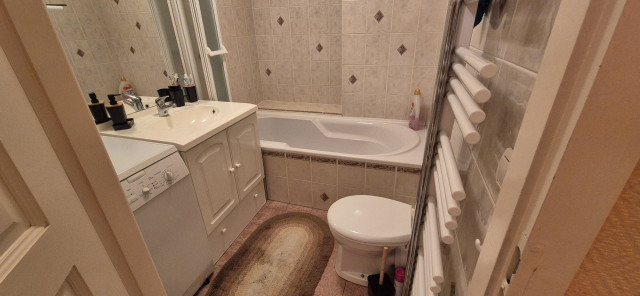 20240927-175057-3102242 20240927-175057-3102242