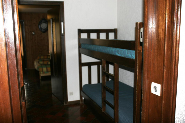 Chambre avec lits superposés/Bedroom with bunk beds-Beauregard 4-Le Grand-Bornand Chambre avec lits superposés/Bedroom with bunk beds-Beauregard 4-Le Grand-Bornand