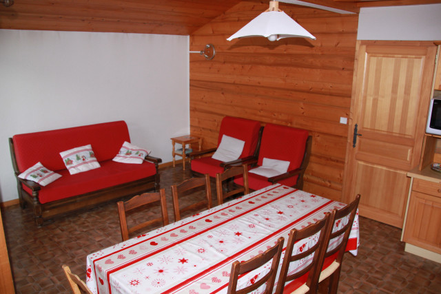 Séjour avec canapés et salle à manger/Living room with sofas and dining room-Cornillon A-Le Grand-Bornand Séjour avec canapés et salle à manger/Living room with sofas and dining room-Cornillon A-Le Grand-Bornand