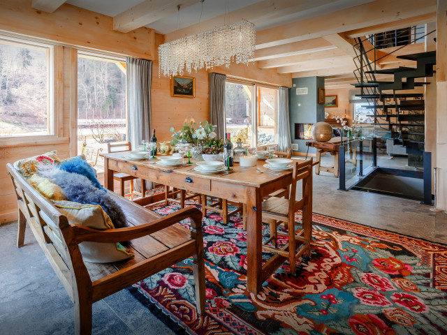 Chalet Ibusta - © OVO Network Chalet Ibusta